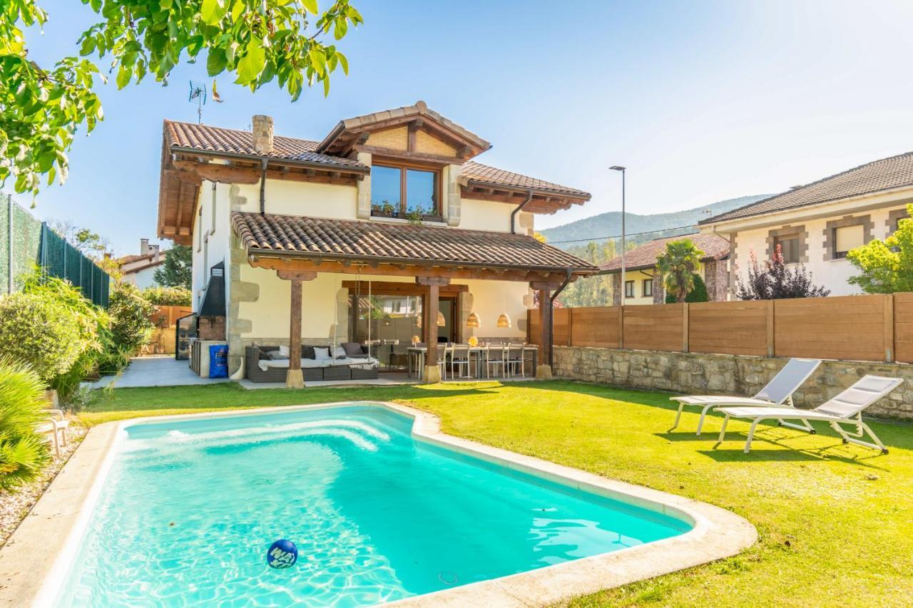 Casa Patxi, Espectacular Casa Rural Proxima A Pamplona Larrasoana Exterior photo